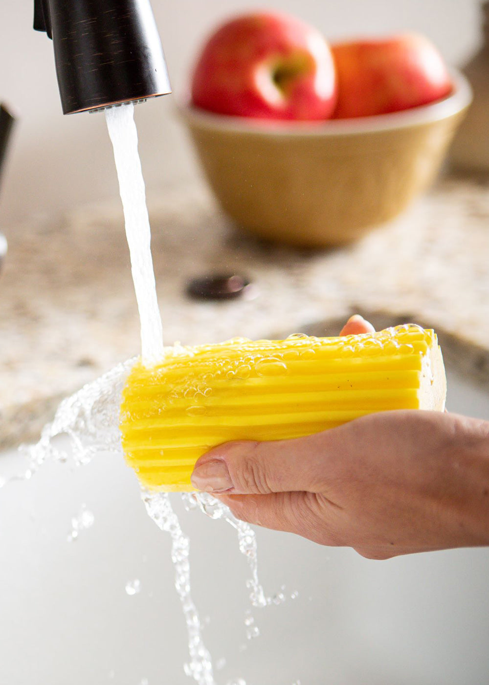 Damp Duster – 可重用除塵神物（濕擦設計）